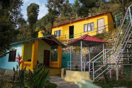 Drona Resort Kanatal